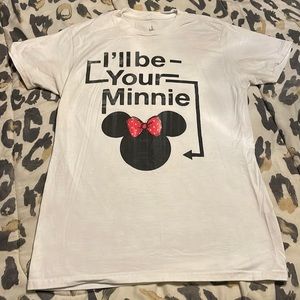 Womens size Small Disney Parks Top!